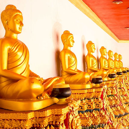 budas em meditacao