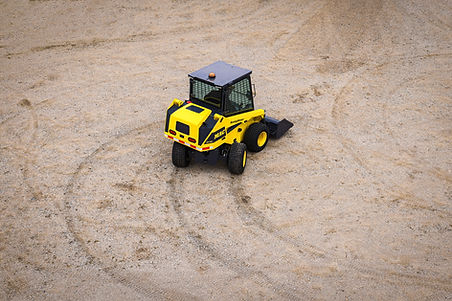 SwingSteer showing tight turning radius