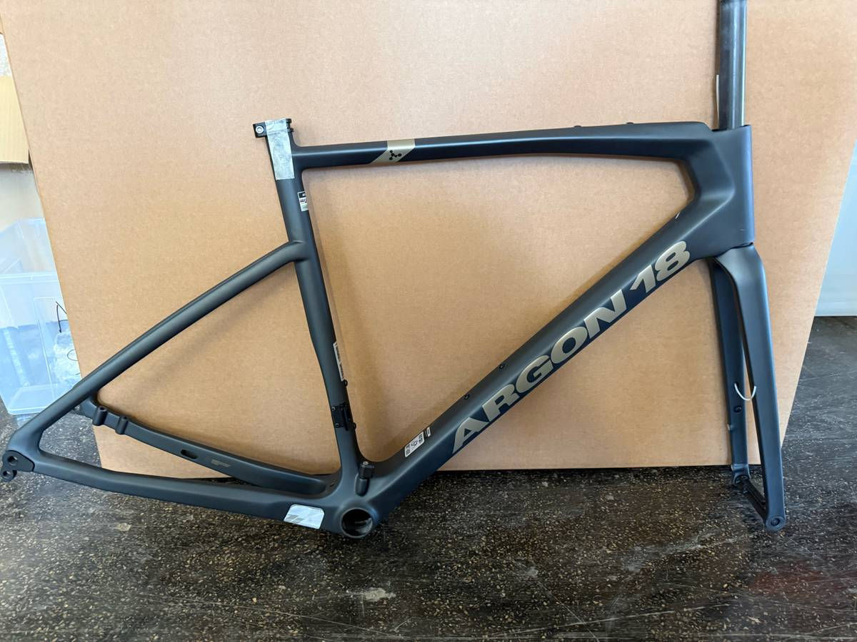 Argon 18 Equation Carbon Rahmenset | Disc