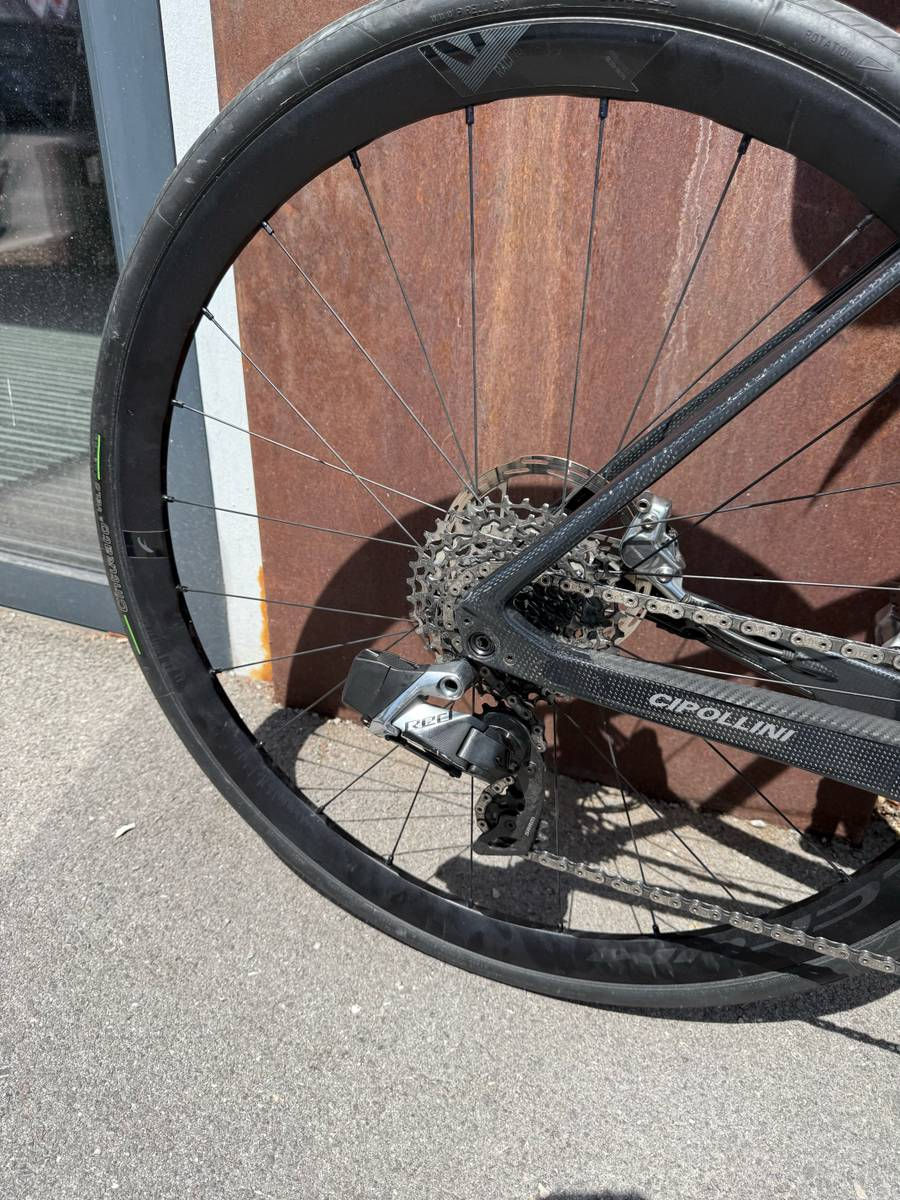 Miniaturbild: Cipollini FLUSSO Carbon E-Roadbike | SRAM Red AXS 2x12