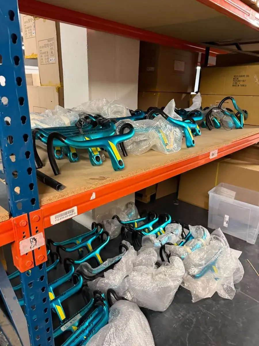 Miniaturbild: Wilier Filante Astana F-Bar Logo Carbon Lenker/Vorbau-Kombination