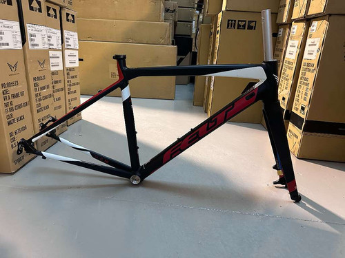 Z75 Disc Felt Z75 Road Bike 未使用】FELT フェルトZ75 DISC フレーム