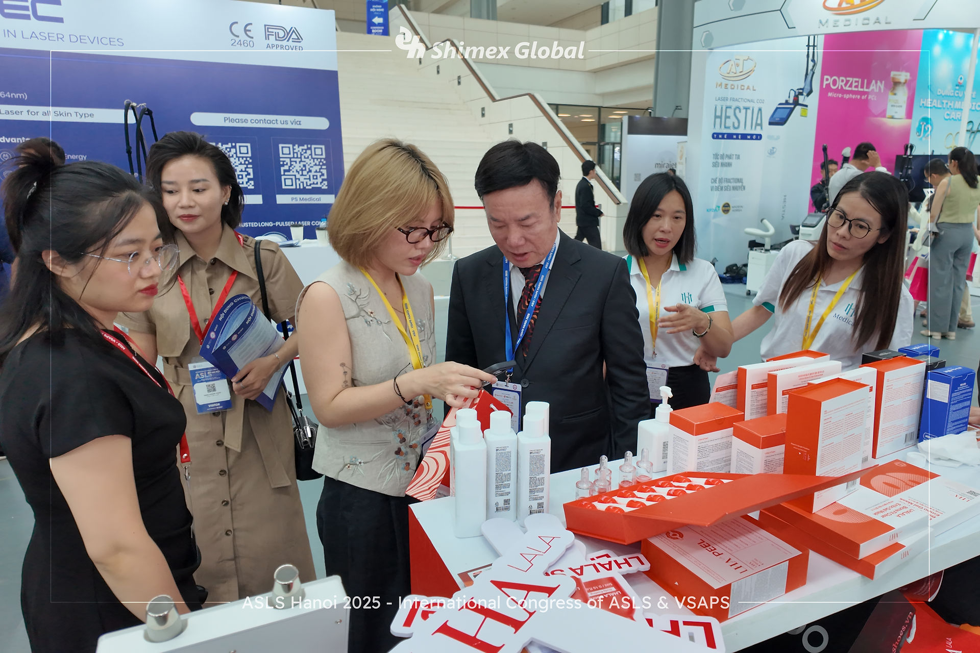 Thương hiệu LHALA nhận được nhiều sự quan tâm từ khách tham quan ASLS Hanoi 2025