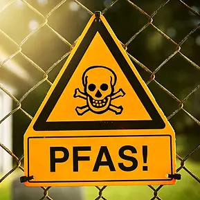 pfas-warnung-102_v-variantBig1x1_w-1280_zc-3061602c.webp