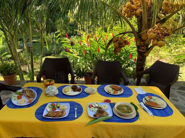 Comidas Display de platos.jpeg