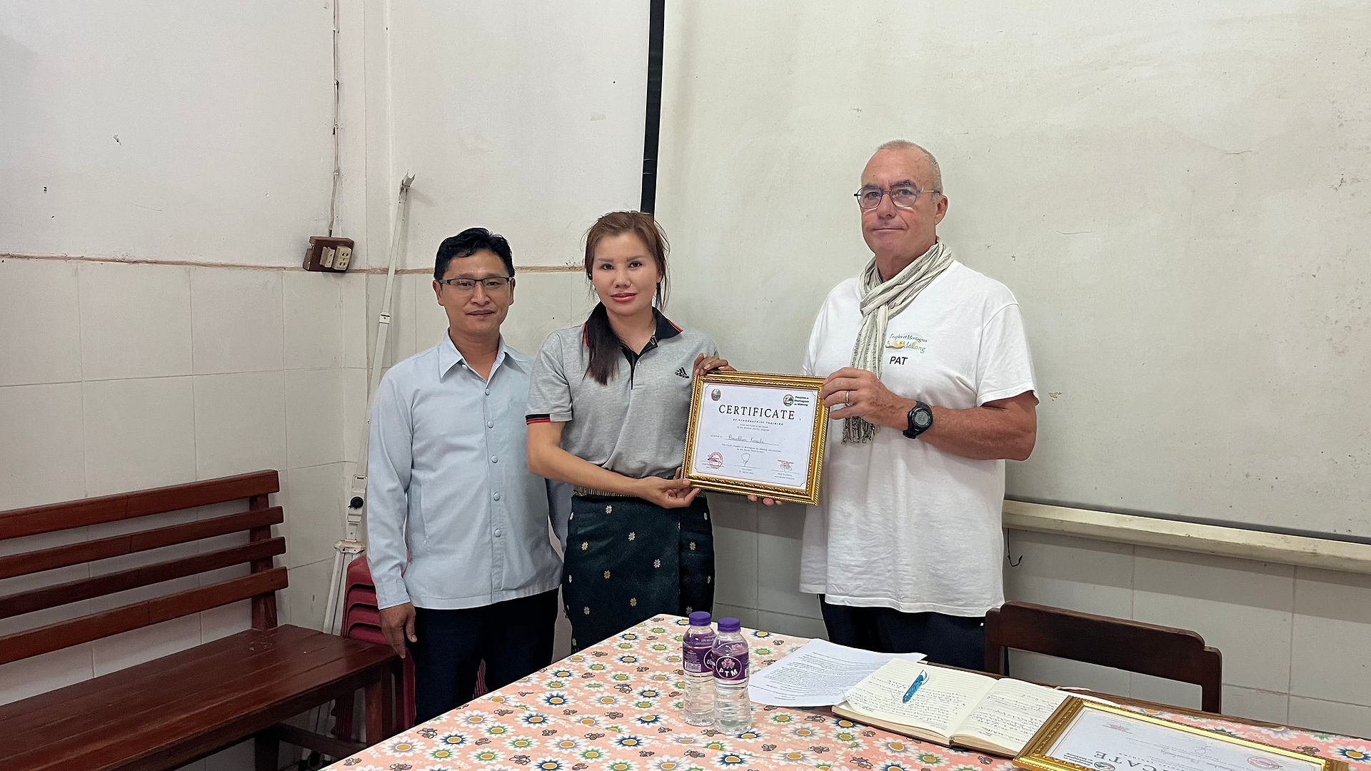 Formation à l’échographie au Laos : renforcer le suivi des grossesses et le diagnostic gynécologique à Bountai