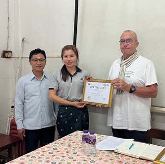 Formation à l’échographie au Laos : renforcer le suivi des grossesses et le diagnostic gynécologique à Bountai