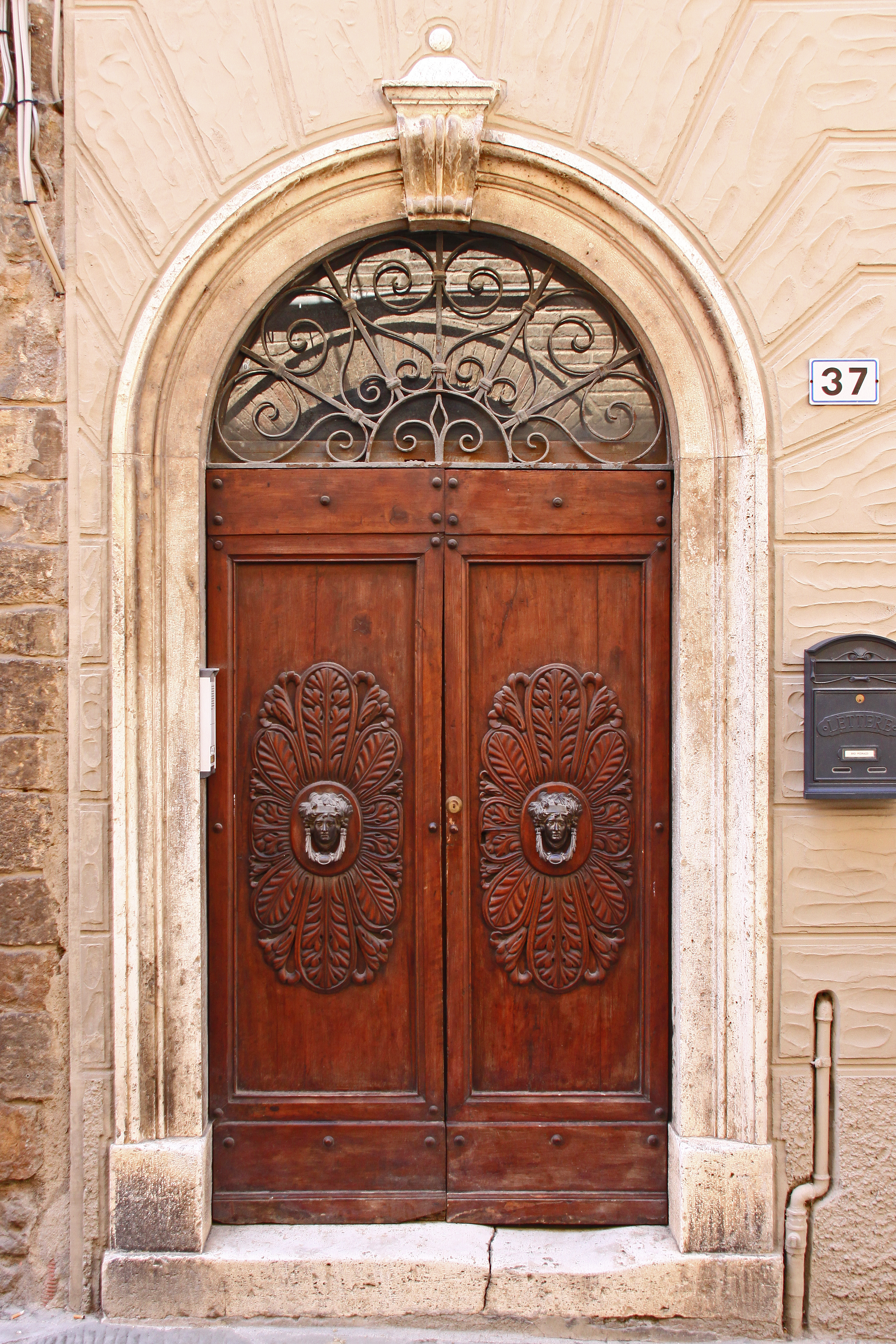 Door 28