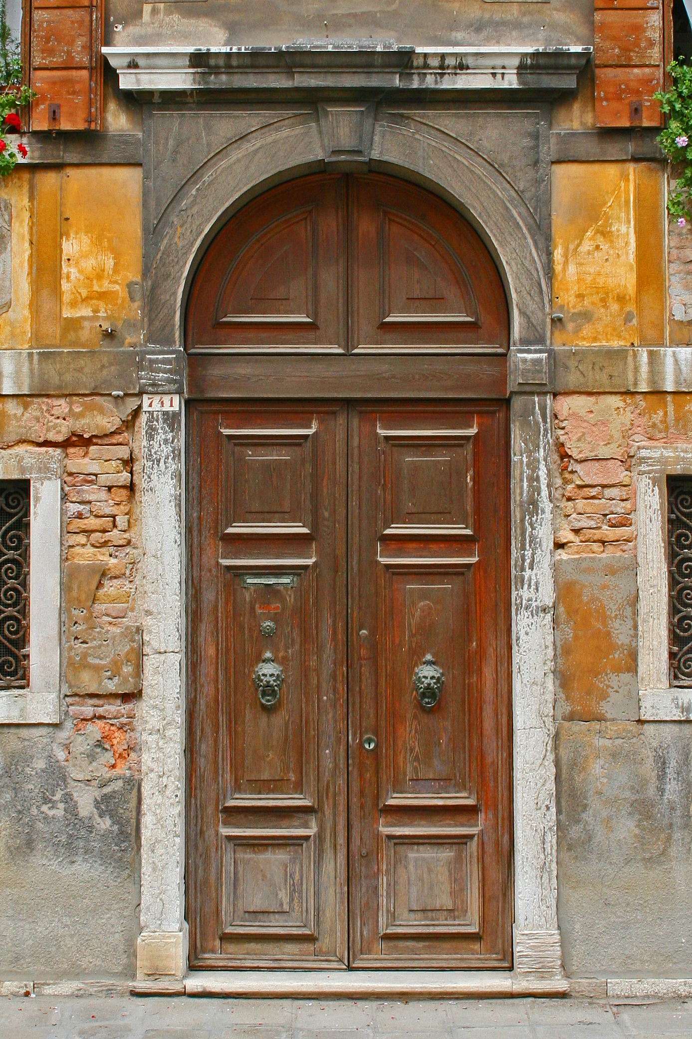 Door 21