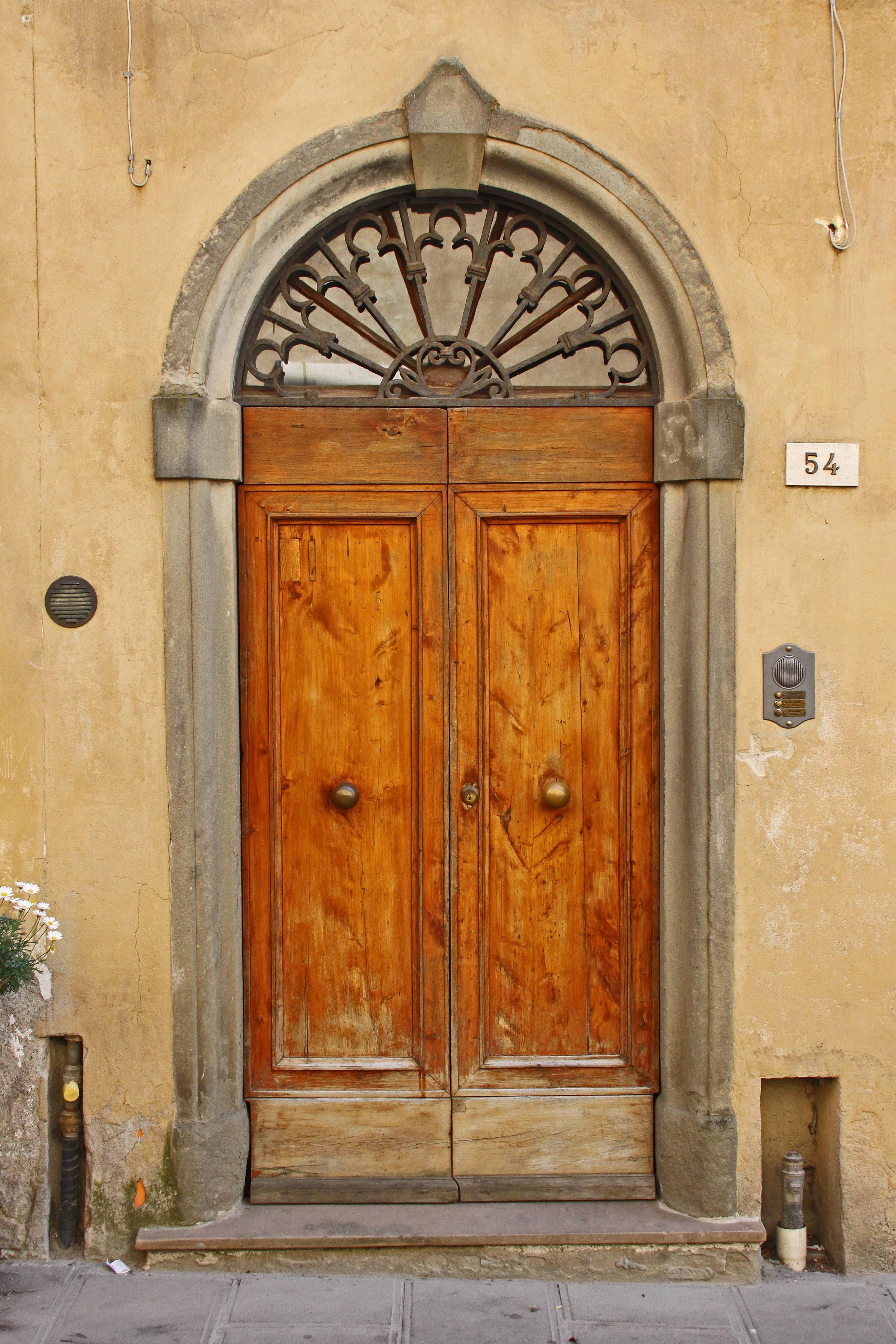 Door 42