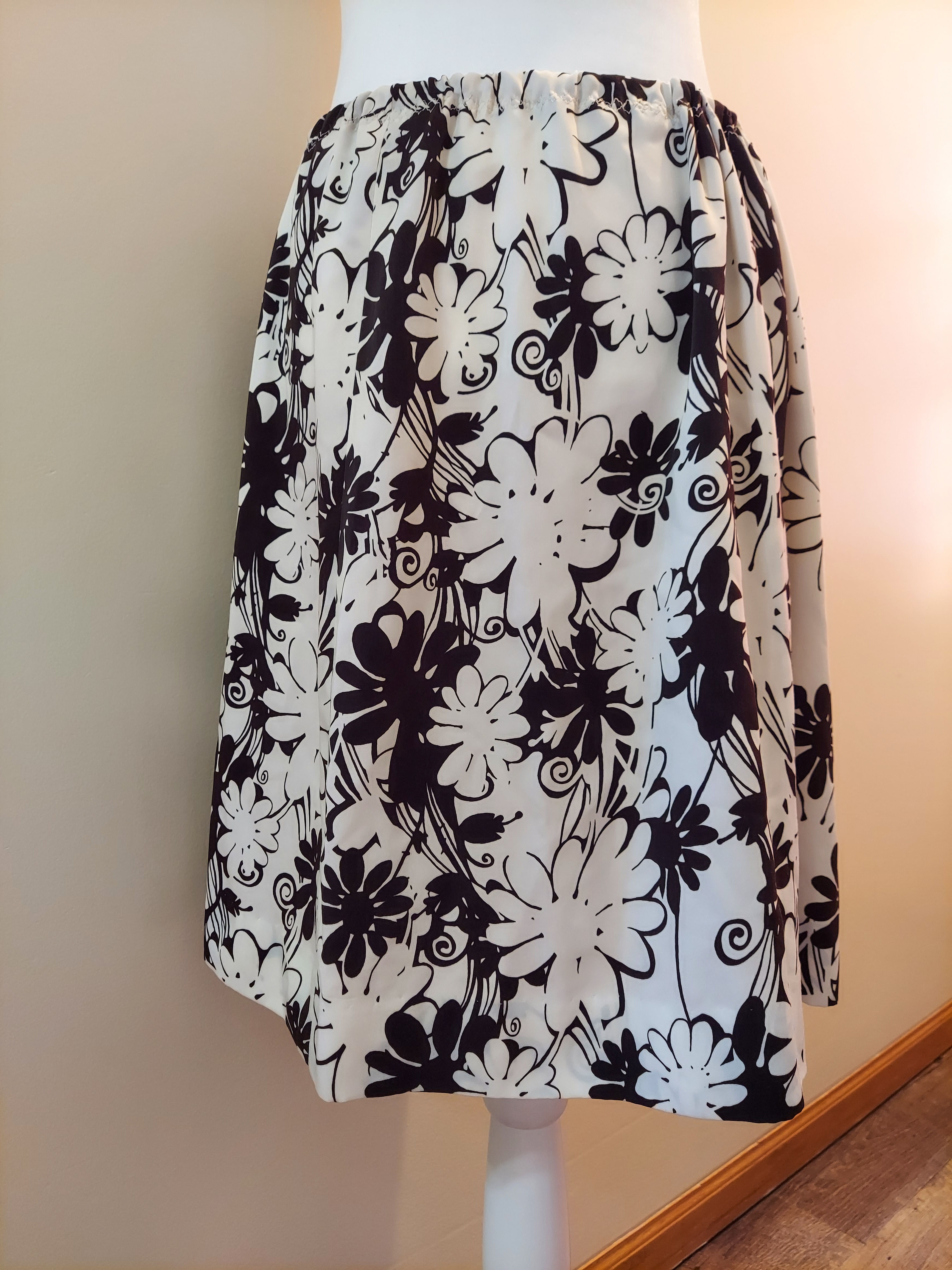 Black + White Floral