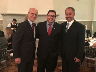 Vilson Noer comparece à posse da SATERGS