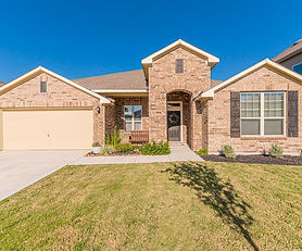 2745 Ridgeforest Dr, New Braunfels, TX