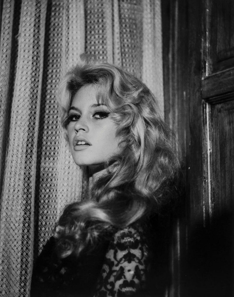 56a17-Brigitte Bardot-1956