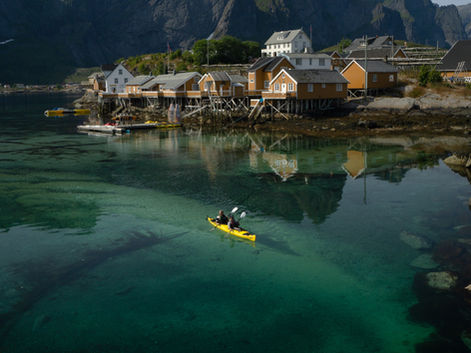 พายเรือคายัคใน Reine Out Lofoten