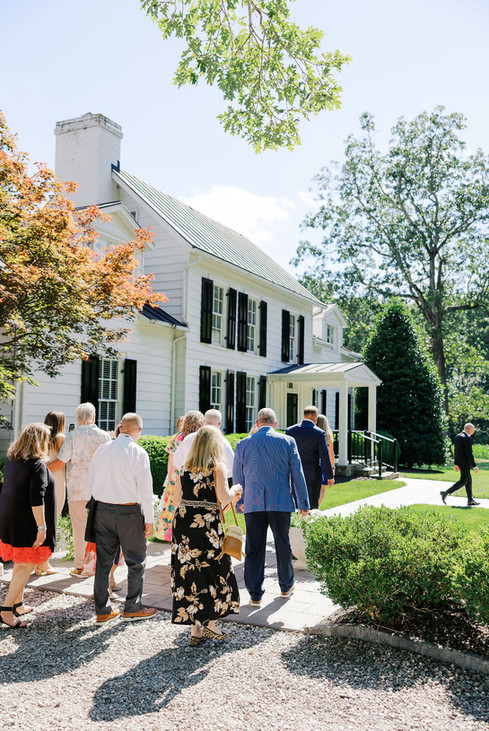 15. Guests arriving for Olivia and Connor’s wedding at Historic Whitewood