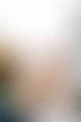 5️⃣ Iconic University of Richmond tower engagement photo