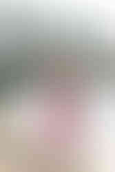 10. mother holding daughters during family session at Maymont Park in Richmond