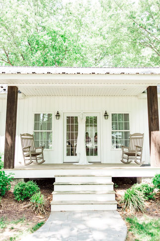 15. White porch steps at bridal getting-ready cottage
