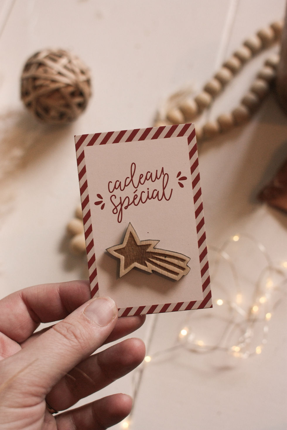 Miniature : Pin's de Noël - Un Cadeau Spécial pour Tous