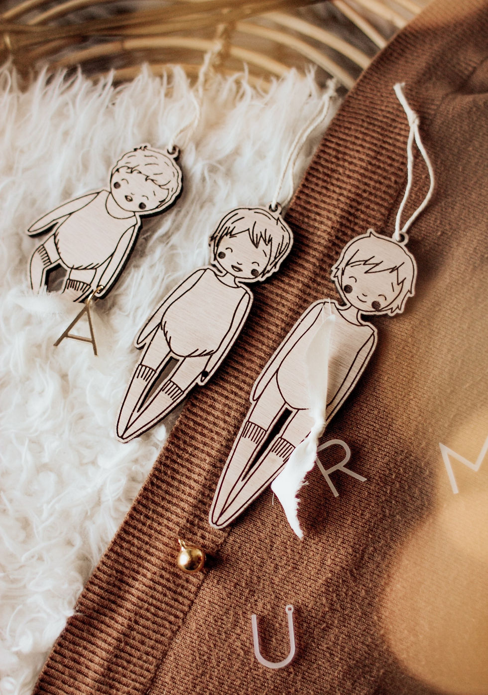 Miniature : "LES MINI" petits pantins