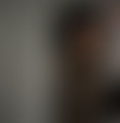 //Interview\\ Lizzie Thomas: ' it was such a blood, tears, guts, glory type album and experience for me.'