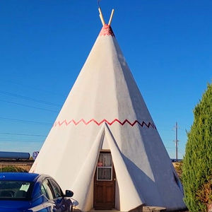 Driving Route 66 in Arizona