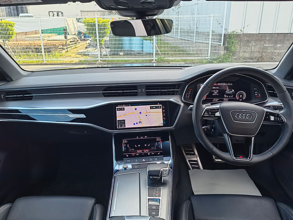 サムネイル： 2021 Audi A6