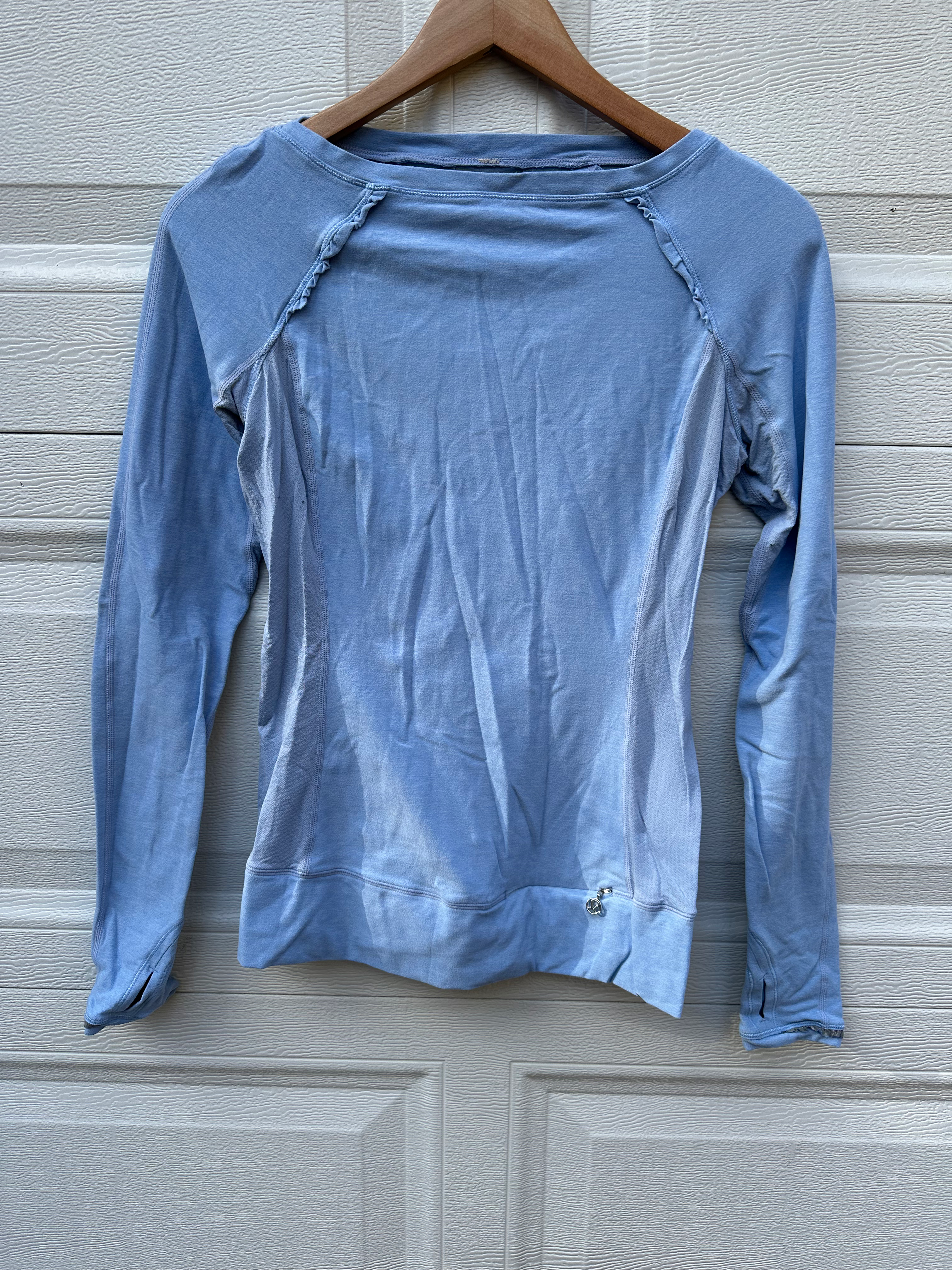 Lululemon long sleeved shirt