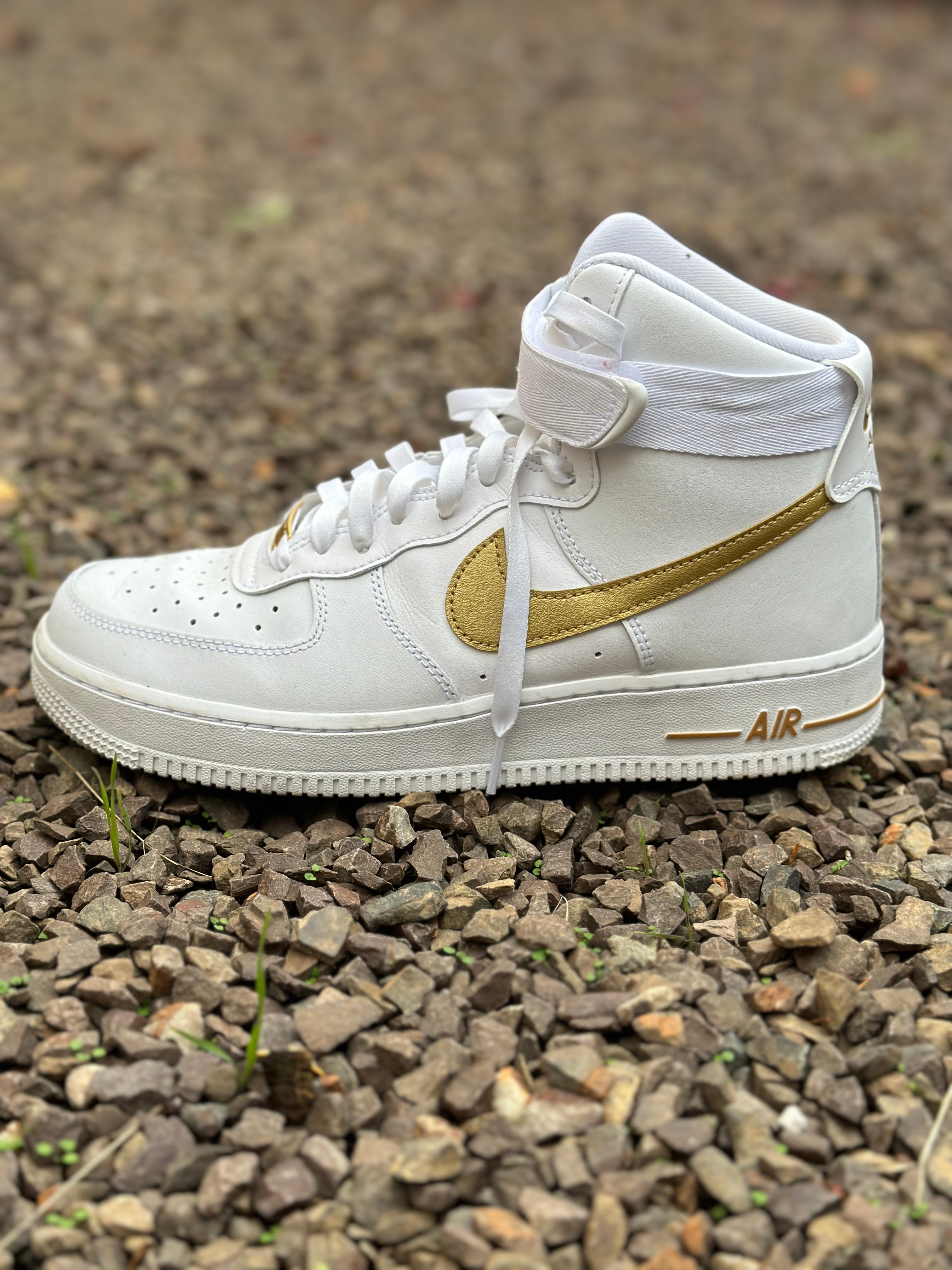 Nike Air Force One High Top Metallic Gold