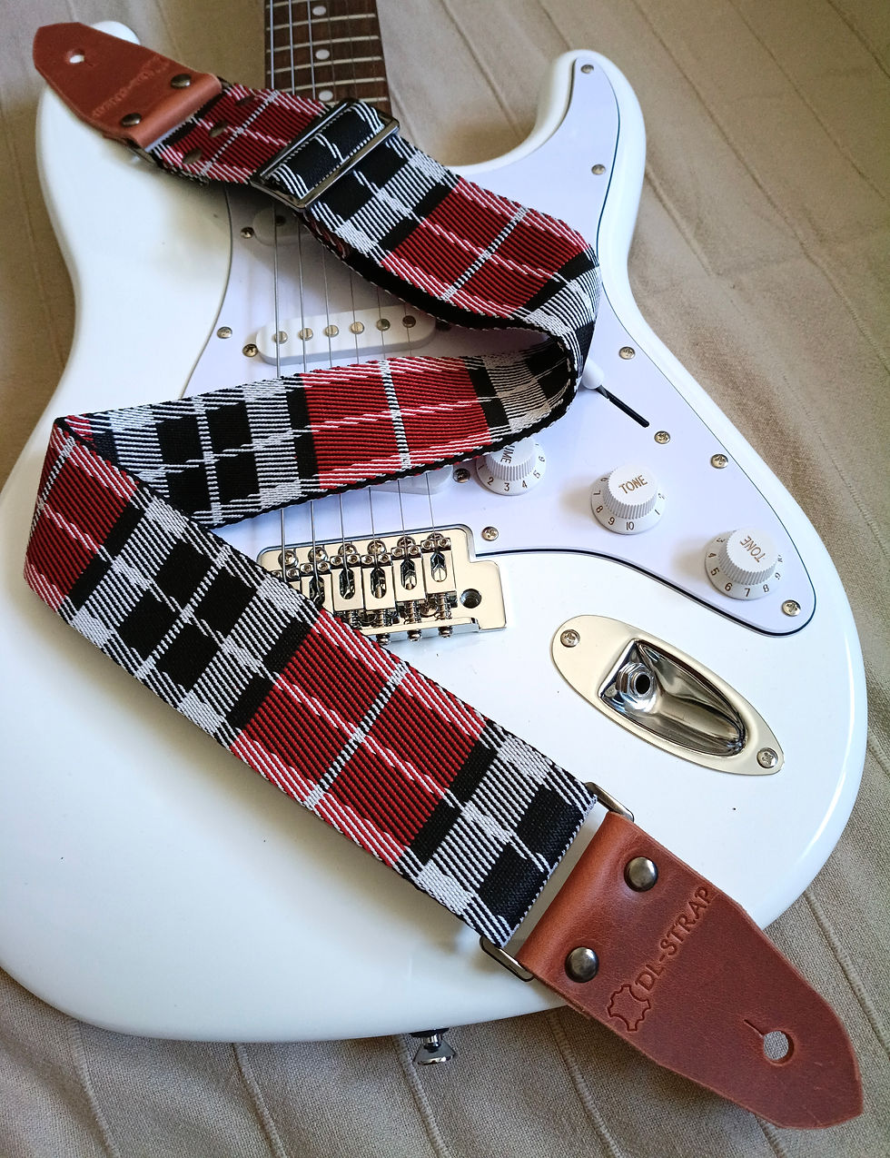 Miniature : Sangle Guitare ou Basse motif Écossais 