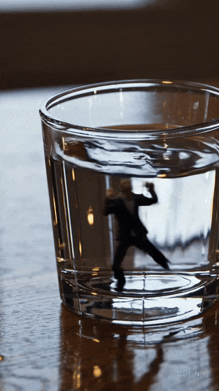 Se noyer dans un verre d'eau