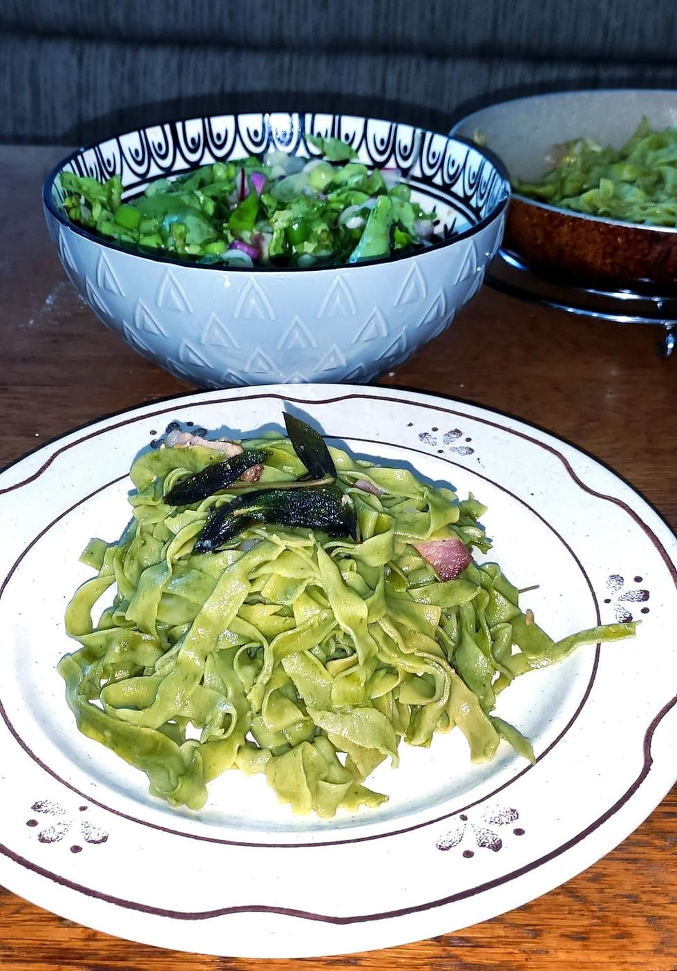 Zsályás spenótos tészta