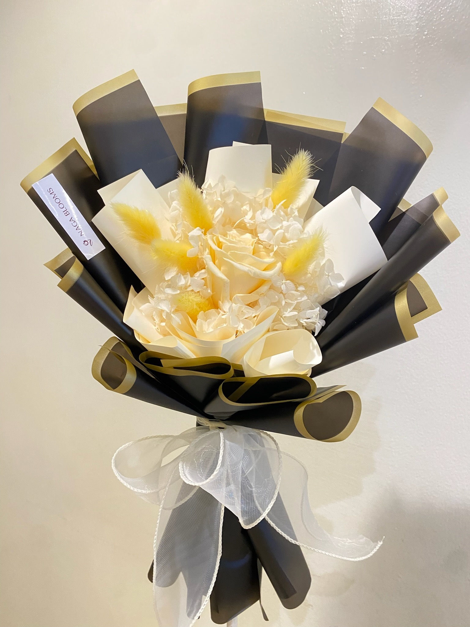 Sofie  in Cream Mini Bouquet