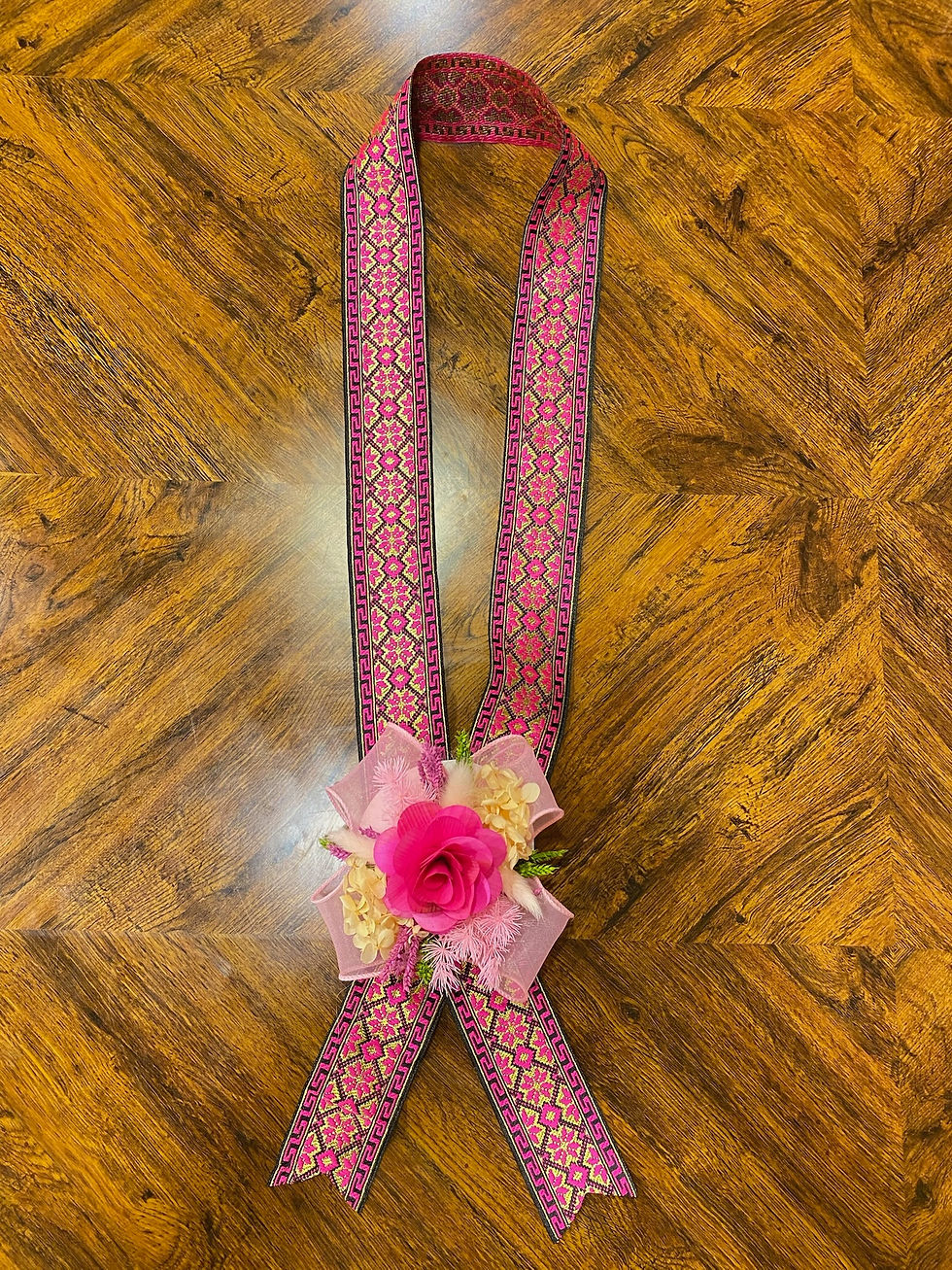 Pink Color Scheme Neck Garland