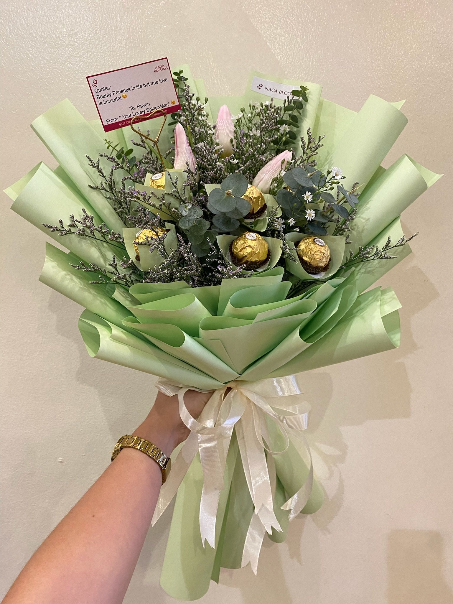 3pcs pink tulips with 5pcs Ferrero