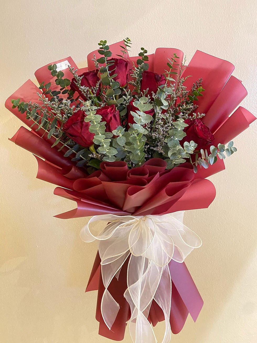 Thumbnail: 8-stem Red Imported Rose Bouquet