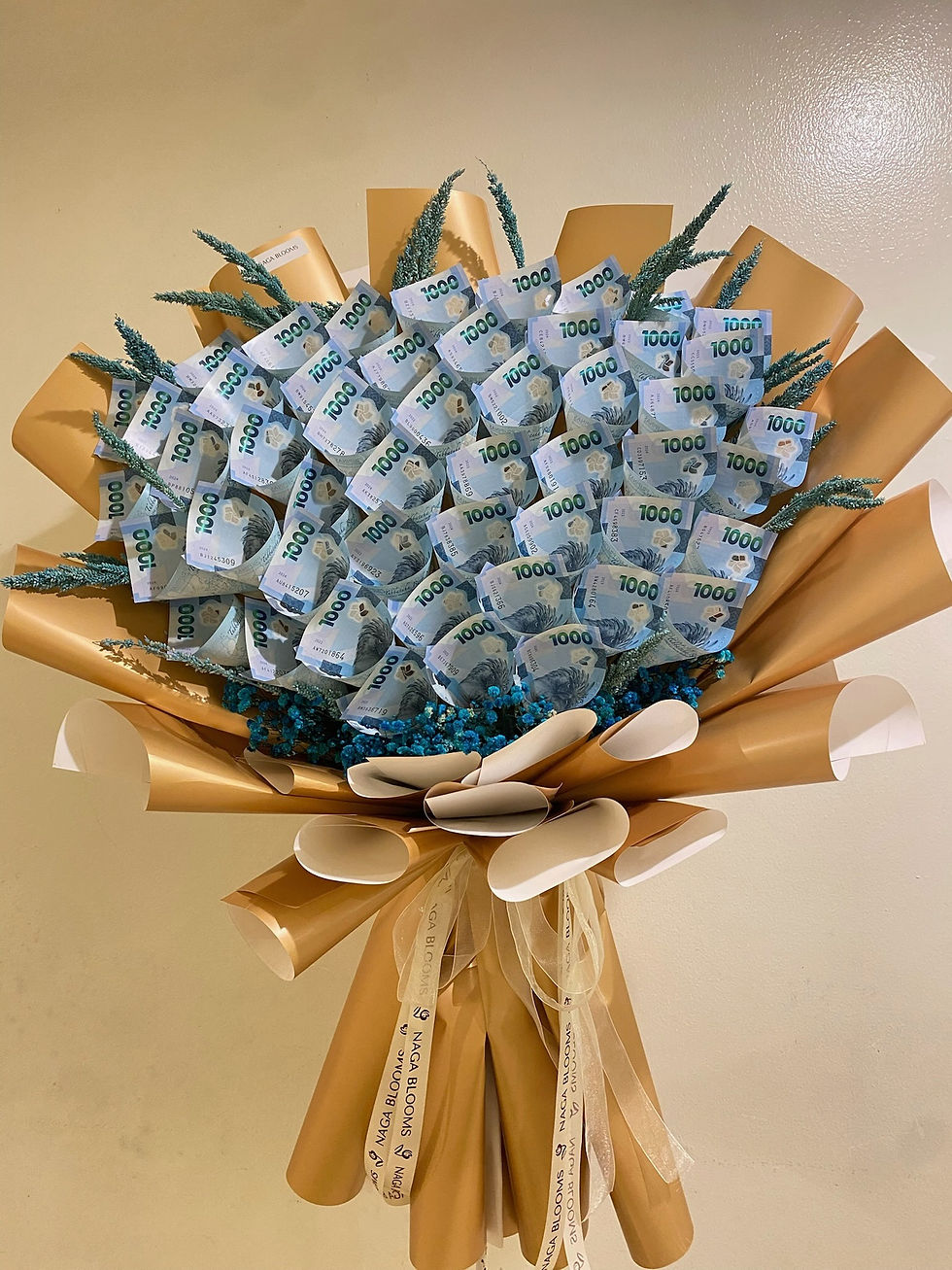 Bouquet of 50 bills