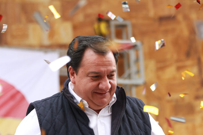 Oscar González propuso abastecer a los hospitales de lo necesario