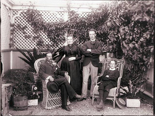 Thomas Parton and Family - Ralph Snowball Collections- Newcastle Libraries.jpg