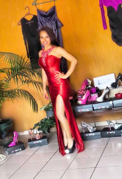 10458310_1395725540648127_12954554901622