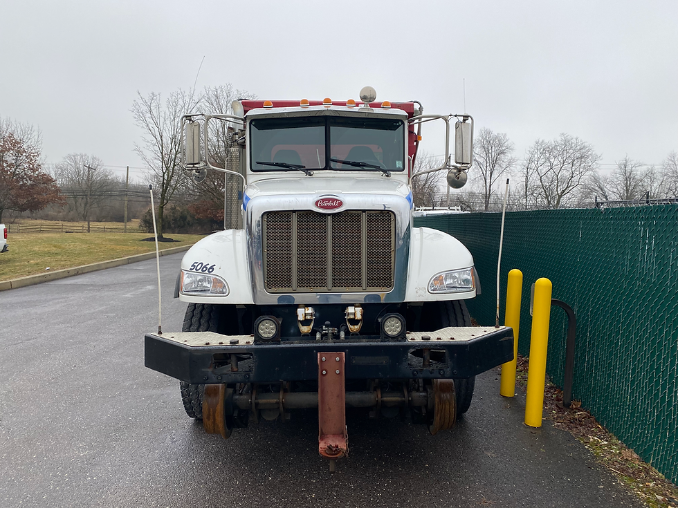 Thumbnail: 2014 Peterbilt High Rail Rotary Dump