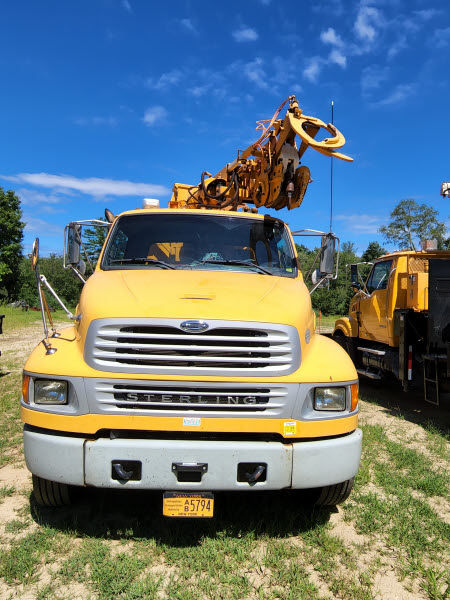 Thumbnail: 2009 Sterling Acterra Lineman Truck  / Digger Derrick