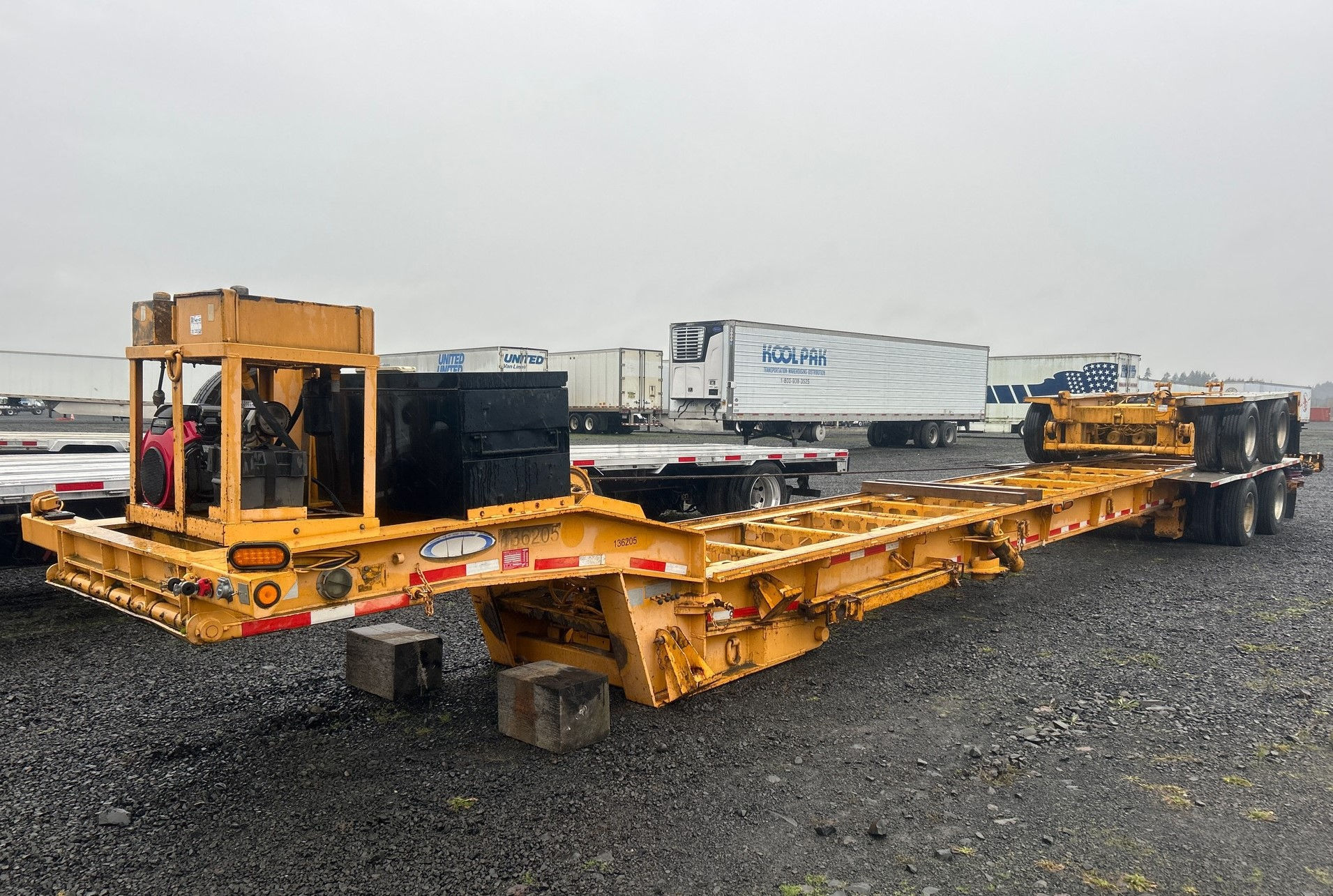 2008 Ledwell 53 ft T/A Railroad Specialty Sliding Axle Trailer