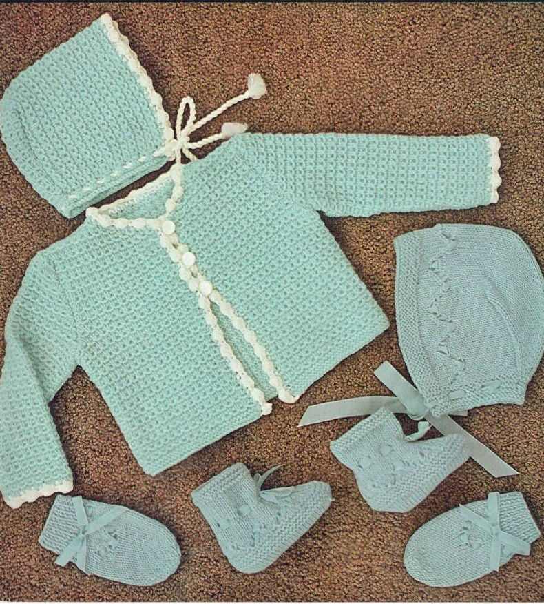 Baby matinee coat set 625 vintage knitting crochet pattern PDF Download