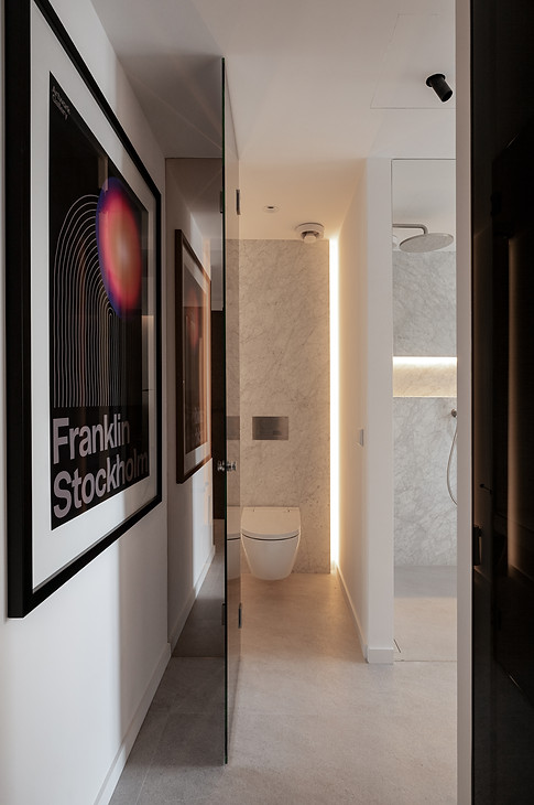 penthouse - 034.jpg