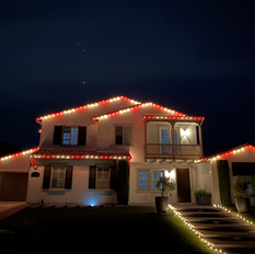 Candy Cane Roofline with Lit Path