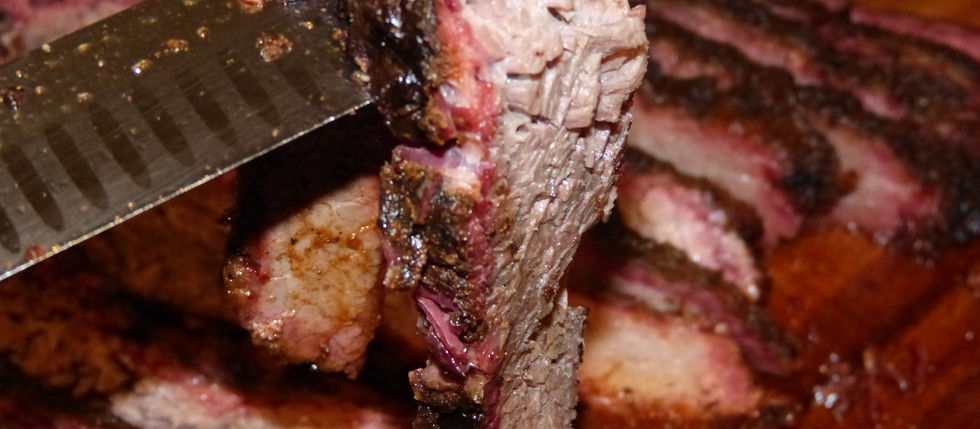 The Ultimate Guide to Smoking the Perfect Brisket: Tips and Techniques for Mouthwatering Results