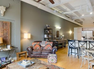 SECOND FLOOR BEAUTY