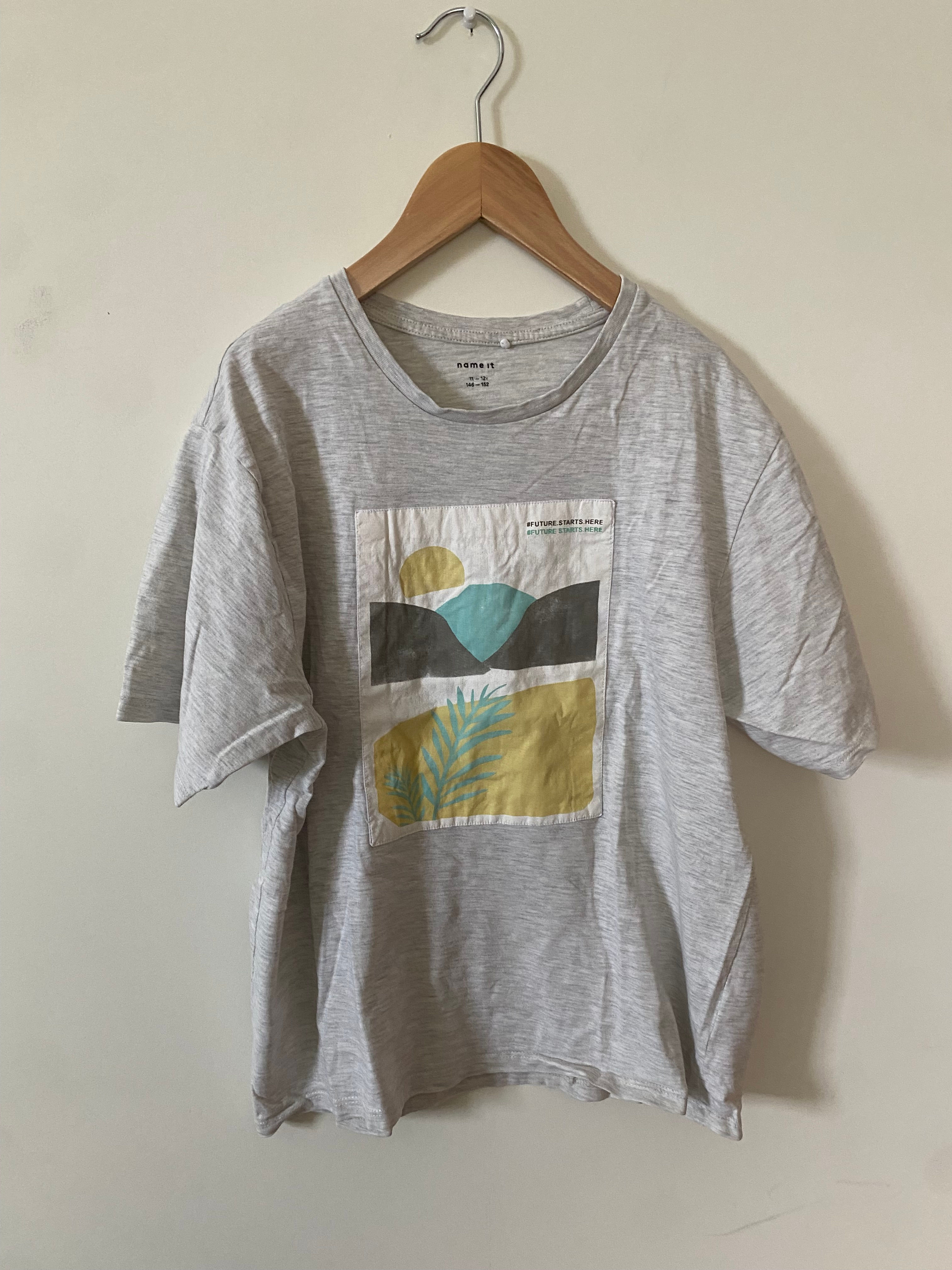 grijze t-shirt print name it 146/152